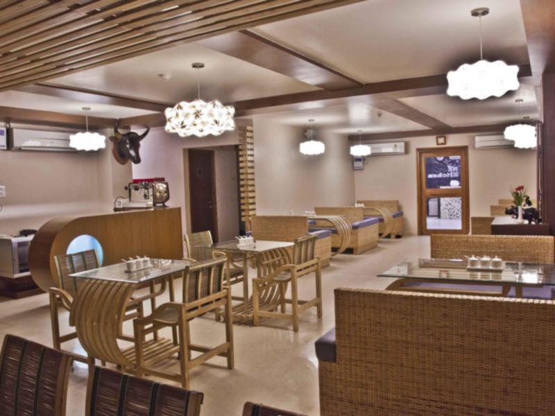구와하티 레인스 인 B&B 외부 사진